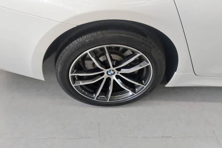 Used BMW 5 Series 2022 Second Facelift 525Li M Sport Package
