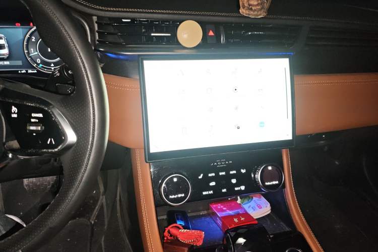 Used Jaguar XFL 2022 XFL 2.0T P250 Two-Wheel-Drive Elite Sport Edition