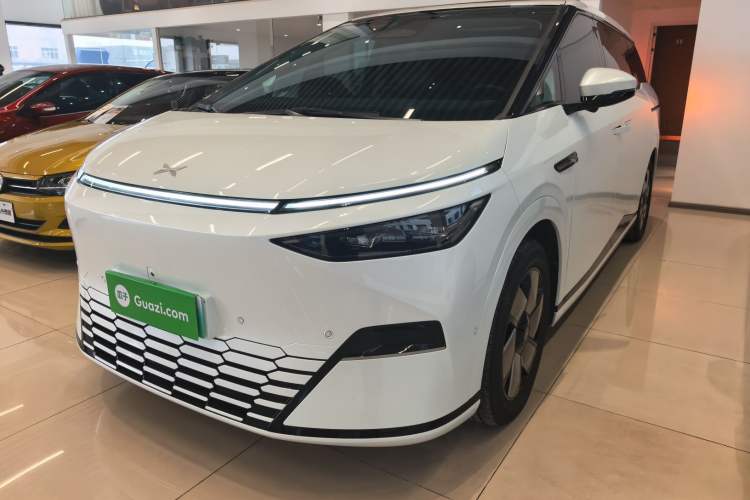 Used XPeng X9 2024 610 Long-Range Pro