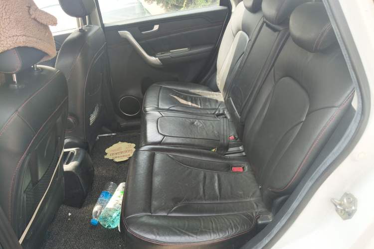 Used Haval H6 2014 Sport Version 1.5T Manual Two-Wheel Drive Elite Edition
