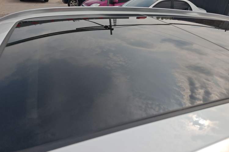 Used Haval H6 2017 Blue Label 2.0T Automatic Two-Wheel Drive Leading Model Roof