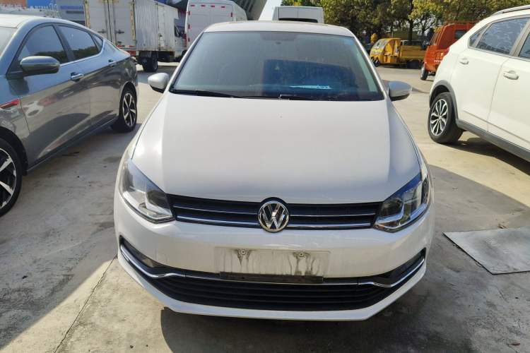 Used Volkswagen Polo 2016 1.6L Automatic Comfort Model