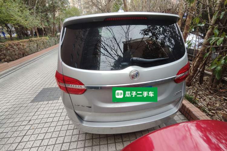 Used Buick GL8 2014 3.0L GT Luxury Business Haoya Edition