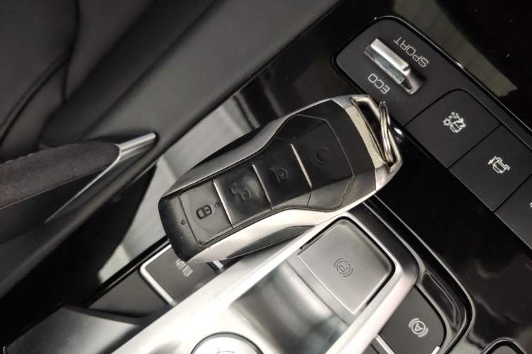 Used BYD Song Pro New Energy 2019 DM 1.5T Four-Wheel Drive Performance Edition Deluxe Model
