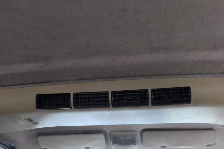 Used CHANGAN KAICHENG Ruixing M80 2014 1.5L Classic Model 4G15S Headliner