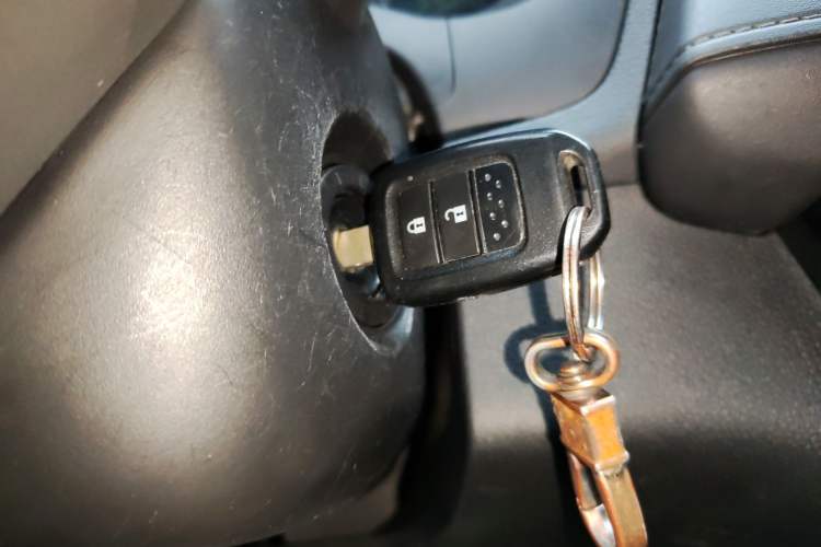 Used Honda Vezel 2015 1.5L CVT two-wheel drive Comfort trim
