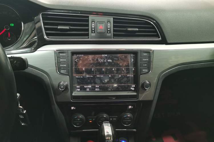 Used Volkswagen Lamando 2018 280TSI DSG Comfort Edition
