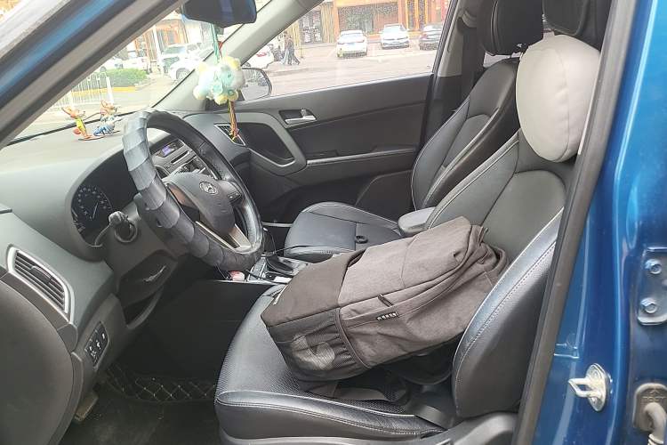 Used Hyundai ix25 2015 1.6L Automatic Two-Wheel Drive Smart GLS Trim
