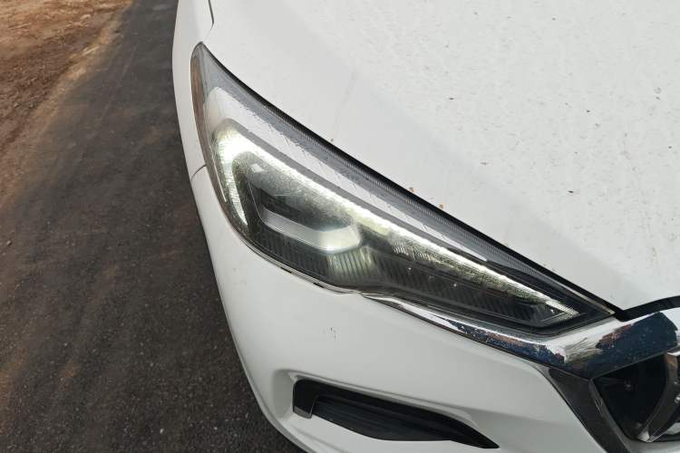 Used Hongqi E-HS3 2019 Zhilian Qiyue Two-Wheel Drive Version
