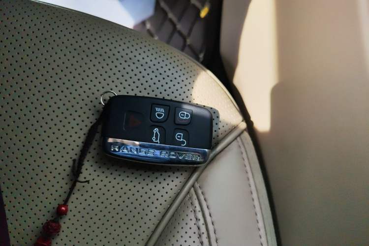 Used Land Rover Range Sport 2014 3.0T V6 Gasoline Version U.S. Specification Vehicle Key