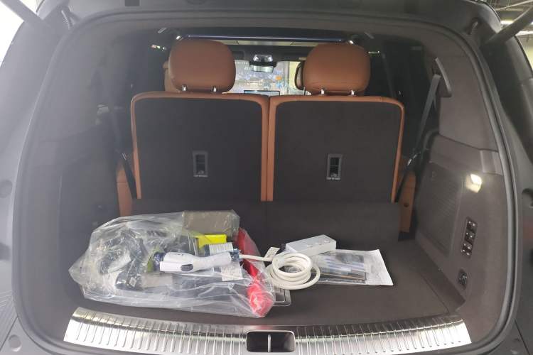 Used Denza N9 2026 Model Zunyue Model Trunk