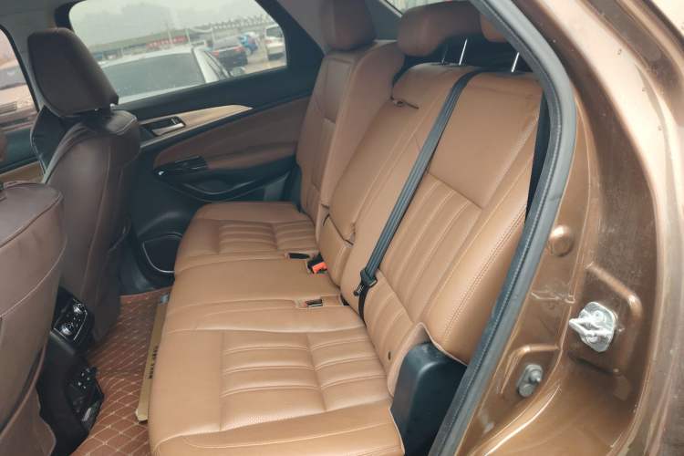 Used Changan CS95 2017 2.0T Two-Wheel Drive Zhitu Edition