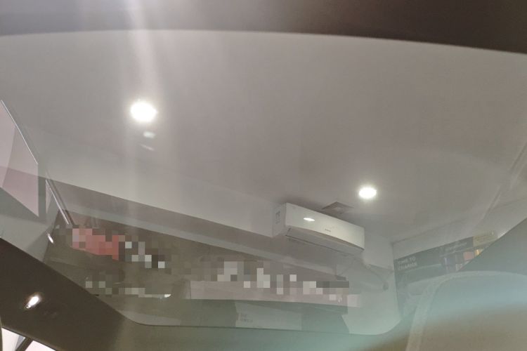 Used Volvo EX30 2025 Rear-Drive Long-Range Plus Model Headliner