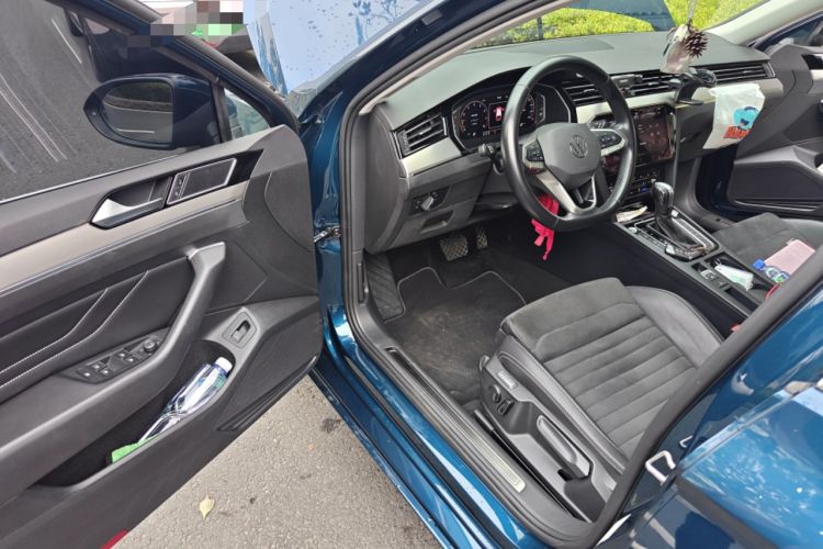 Used Volkswagen Variant 2021 2.0T Comfort Edition Driver Seat