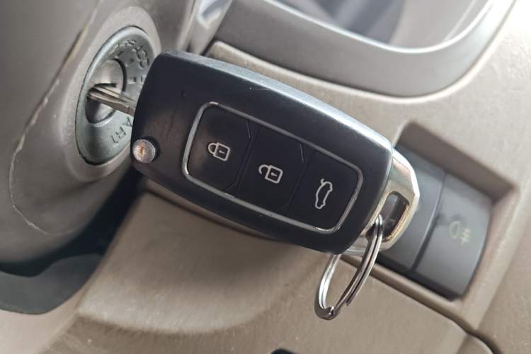 Used JMC Baodian 2013 2.8T Two-Wheel Drive Comfortable Value Edition JX493ZLQ4F
