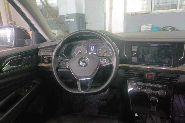 Used Volkswagen Passat 2019 330TSI Elite Edition China V Standard Steering Wheel