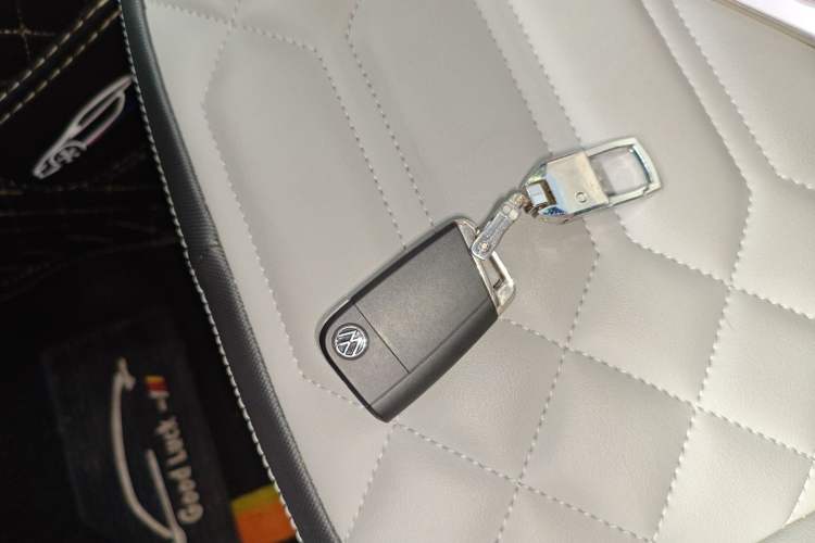 Used Volkswagen Tayron 2023 330TSI Two-Wheel-Drive Luxury Plus Advanced Version