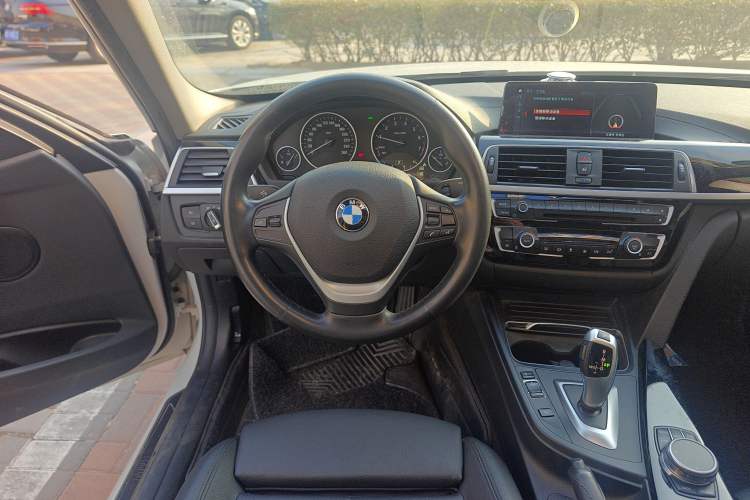 Used BMW 3 Series 2019 320Li Fashion Model
