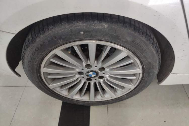 Used BMW 3 Series GT 2014 320i Design Package Model
