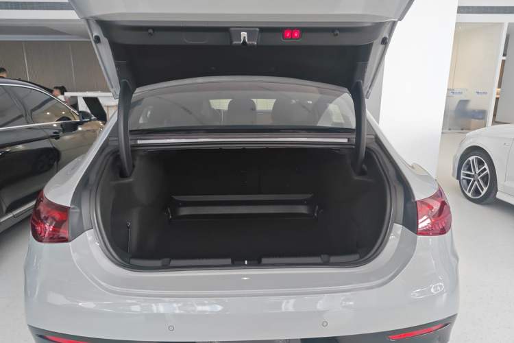 Used Mercedes-Benz EQE 2022 350 Luxury Edition