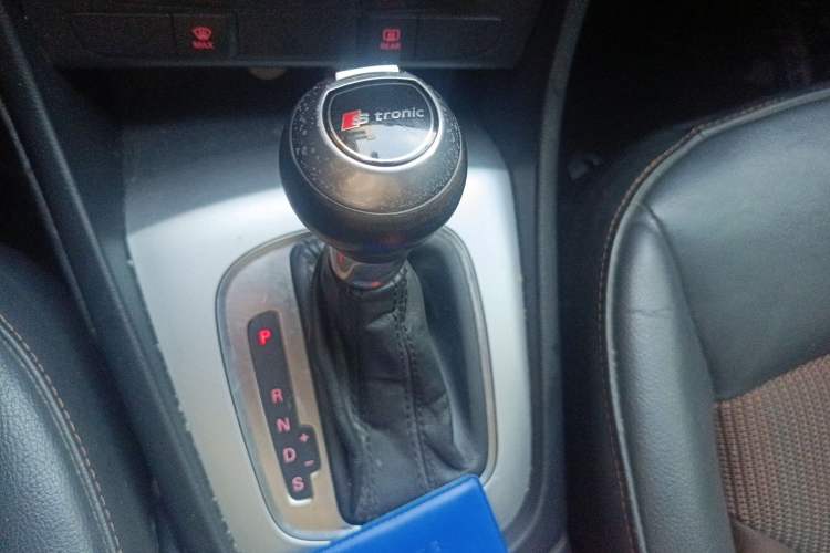 Used Audi Q3 2017 30 TFSI Fashion Model
