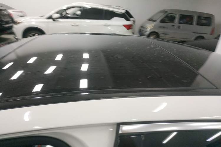 Used Mercedes-Benz C-Class 2016 C 200 L
