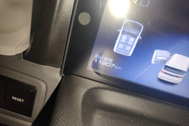 Used Wuling Hongguang MINIEV 2021 Macaron Fashion Model Lithium Iron Phosphate
