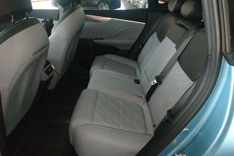 Used Deepal S05 2024 200 Ultra Range-Extended Long-Range Version