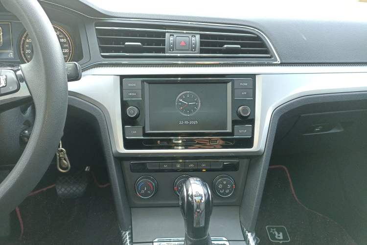 Used Volkswagen Lamando 2019 230TSI DSG Fashion Edition China V Standard
