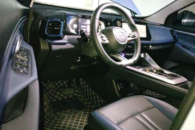 Used GAC Trumpchi GS3 2023 Shadow Speed 270T Dynamic Intelligence Edition