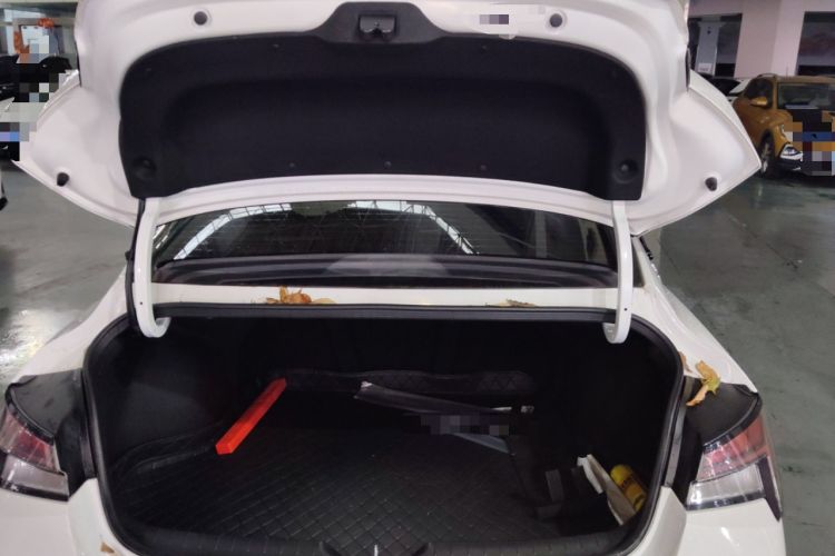 Used Hyundai Elantra 2021 1.5L CVT LUX Prestige Edition Trunk