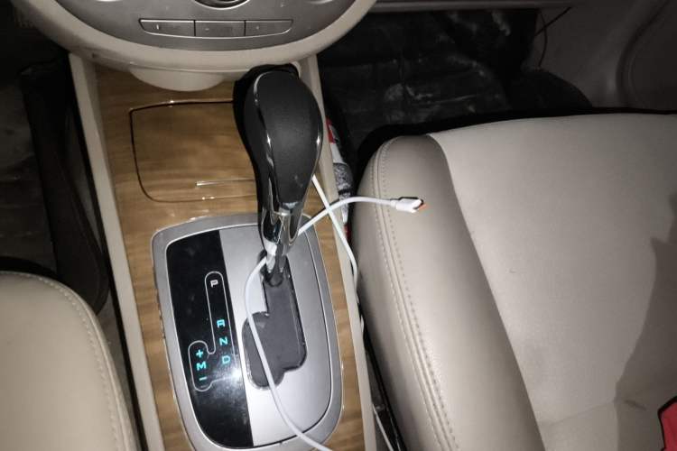 Used Buick Excelle 2015 1.5L Automatic Classic Model Gear Lever