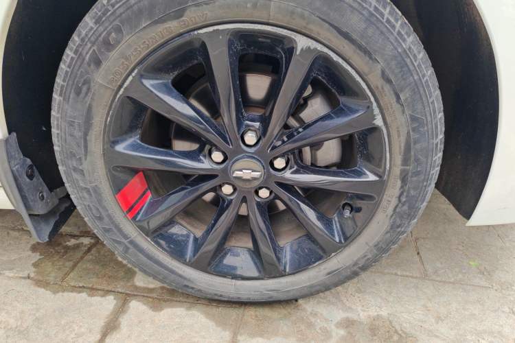 Used Chevrolet Cruze 2018 Redline 320 Automatic Pioneer Edition