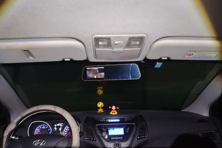 Used Hyundai Elantra (5th Generation / Langdong) 2016 1.6L Manual Fashion Edition
