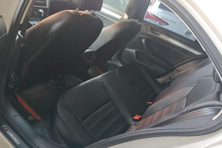 Used Volkswagen Lamando 2021 230TSI DSG Fashion Edition