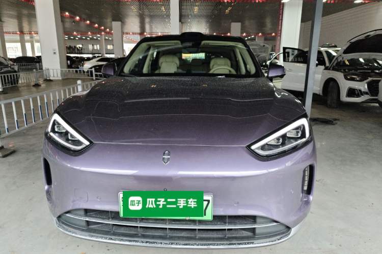 Used Hima AITO M5 2025 Extended-Range Ultra All-Wheel-Drive Version Front