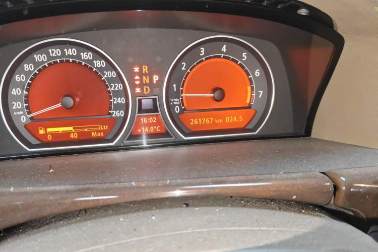 Used BMW 7 Series 2008 730Li Classic Edition Odometer Close Up