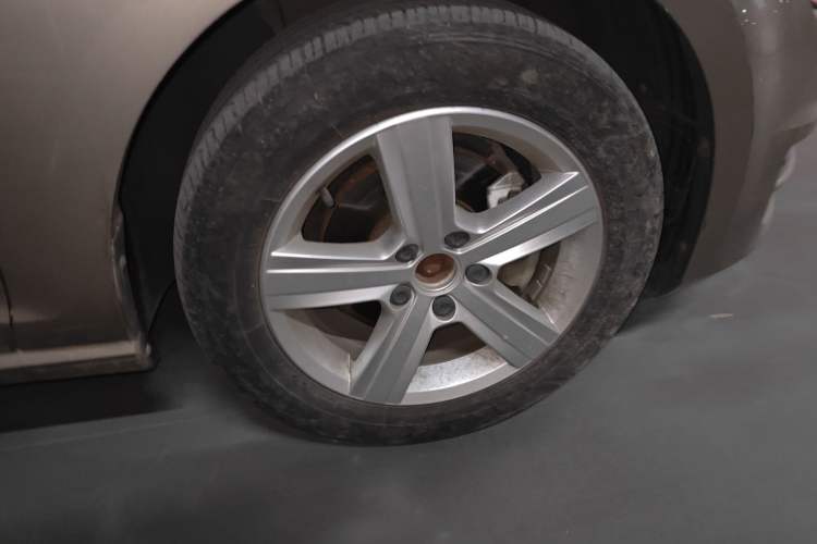 Used Volkswagen Golf 2017 1.6L Automatic Comfort Million-Vehicle Anniversary Edition