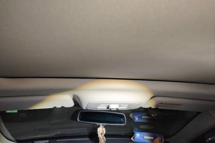 Used Roewe RX5 New Energy 2017 eRX5 50T Hybrid Connected Prestige Flagship Edition