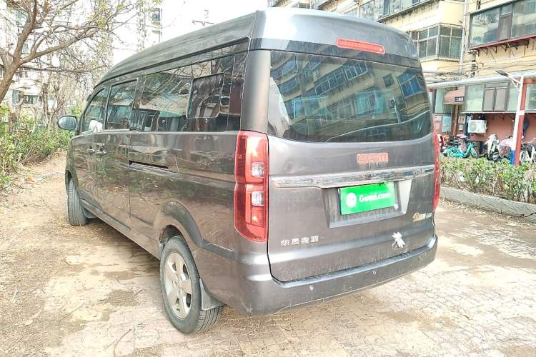 Used Jinbei Gold Hiace 2021 2.0L Passenger Van Travel Lion 7-Seater Rear Left 45 Deg