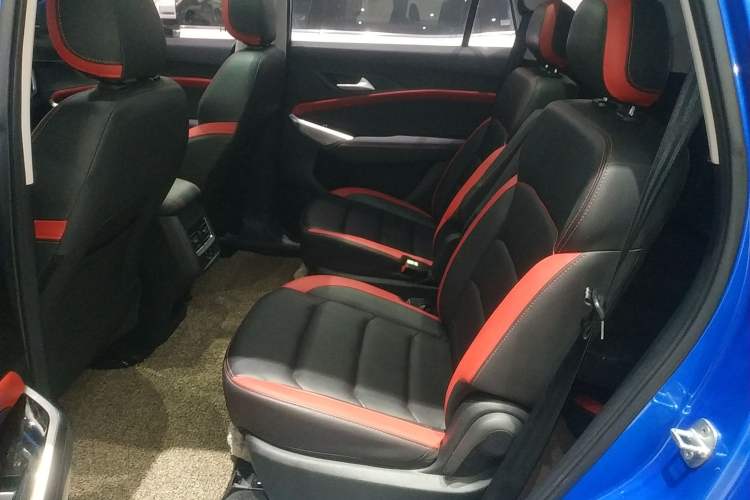 Used SOL X8 2021 300T Manual Panoramic Luxury Edition 6 Seats