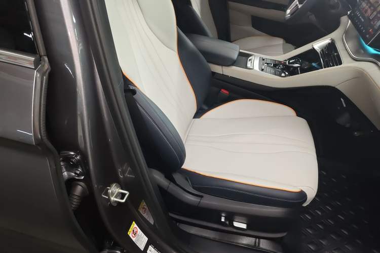 Used BYD Song PLUS New Energy 2021 EV Deluxe Model