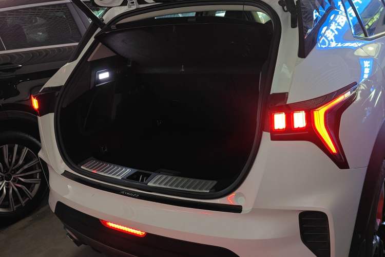 Used Lynk & Co 06 2020 1.5T YAO Halo
