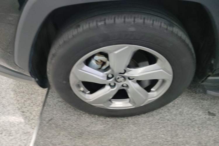 Used Toyota RAV4 2021 2.0L CVT Two-Wheel Drive Fashion PLUS Edition