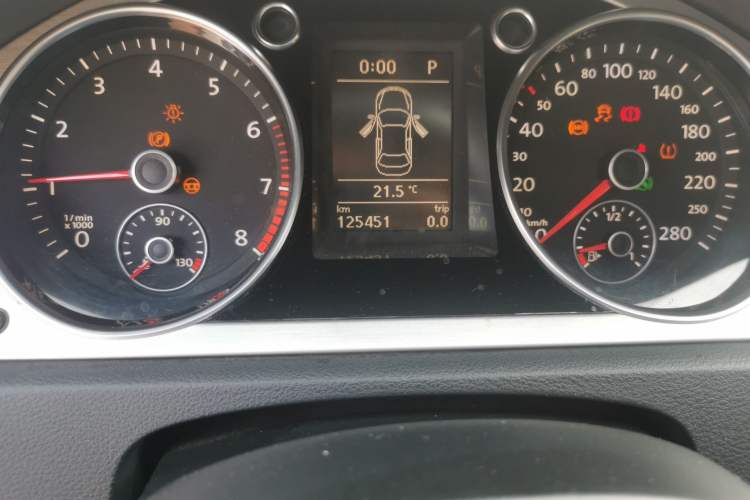 Used Volkswagen FAW-Volkswagen CC 2010 2.0 TSI Luxury Model
