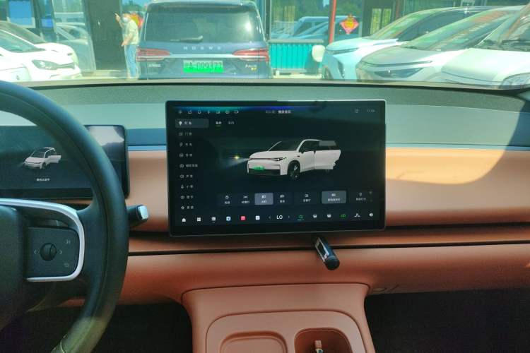 Used Leapmotor C16 2024 Pure Electric 520 Deluxe Edition