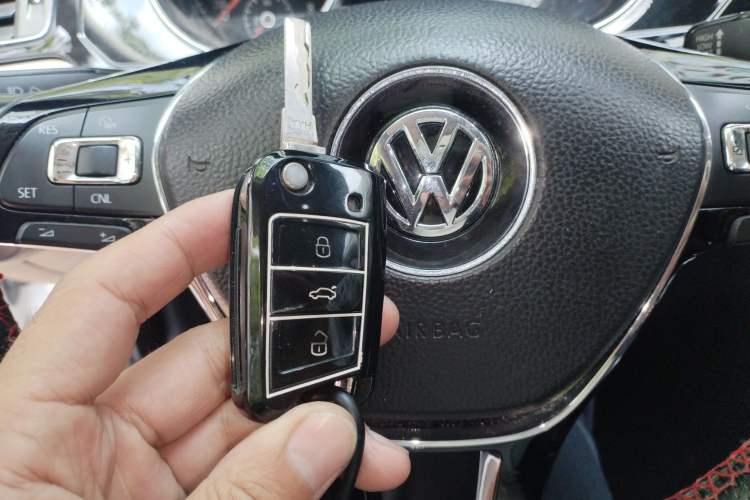 Used Volkswagen Lamando 2018 280TSI DSG Comfort Edition
