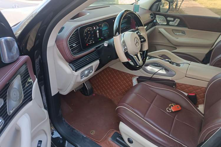 Used Mercedes-Benz GLS 