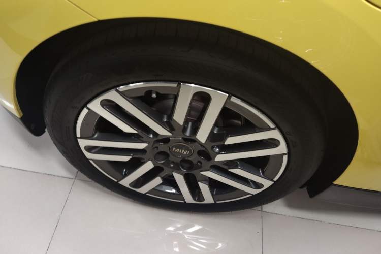 Used MINI Electric MINI COOPER 2024 456km COOPER E Classic Edition