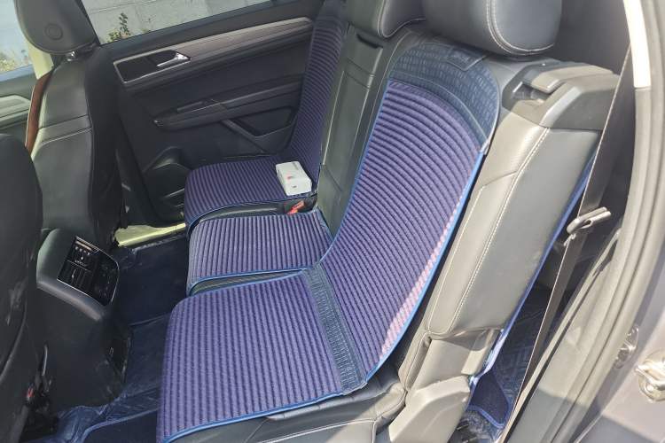 Used Volkswagen Teramont 2017 380TSI Four-Wheel Drive Luxury Edition Left Rear Seat